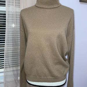 COS NWT Cashmere Sweater